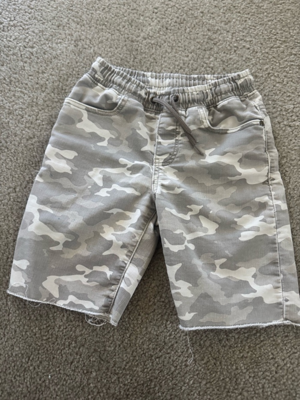 Kids Camo Drawstring Shorts - Gray & Cream
